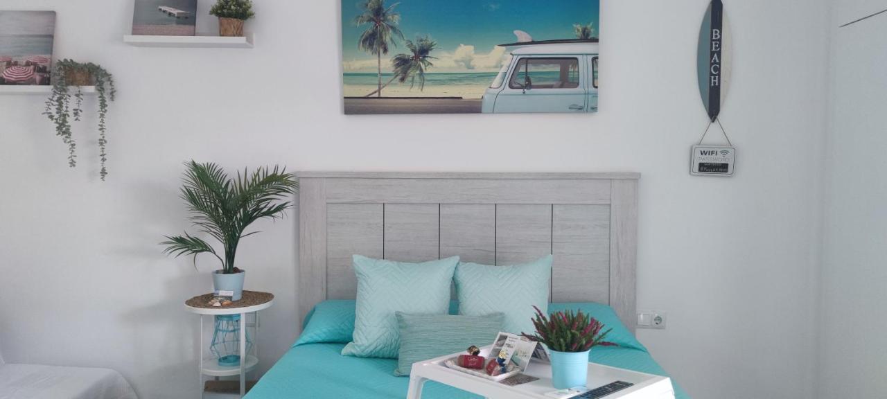 El Estudio De La Playa Benalbeach Holidays Deluxe Benalmádena Exteriér fotografie