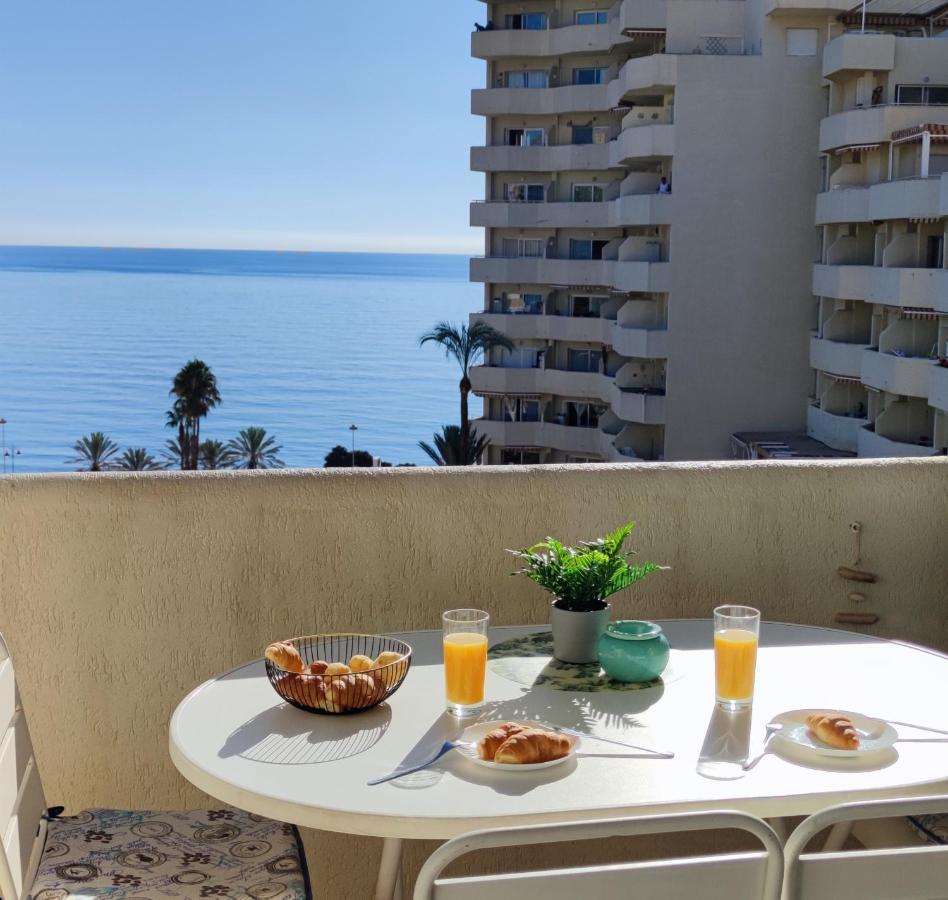 El Estudio De La Playa Benalbeach Holidays Deluxe Benalmádena Exteriér fotografie