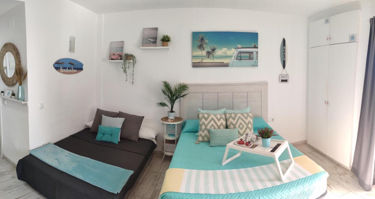El Estudio De La Playa Benalbeach Holidays Deluxe Benalmádena Exteriér fotografie