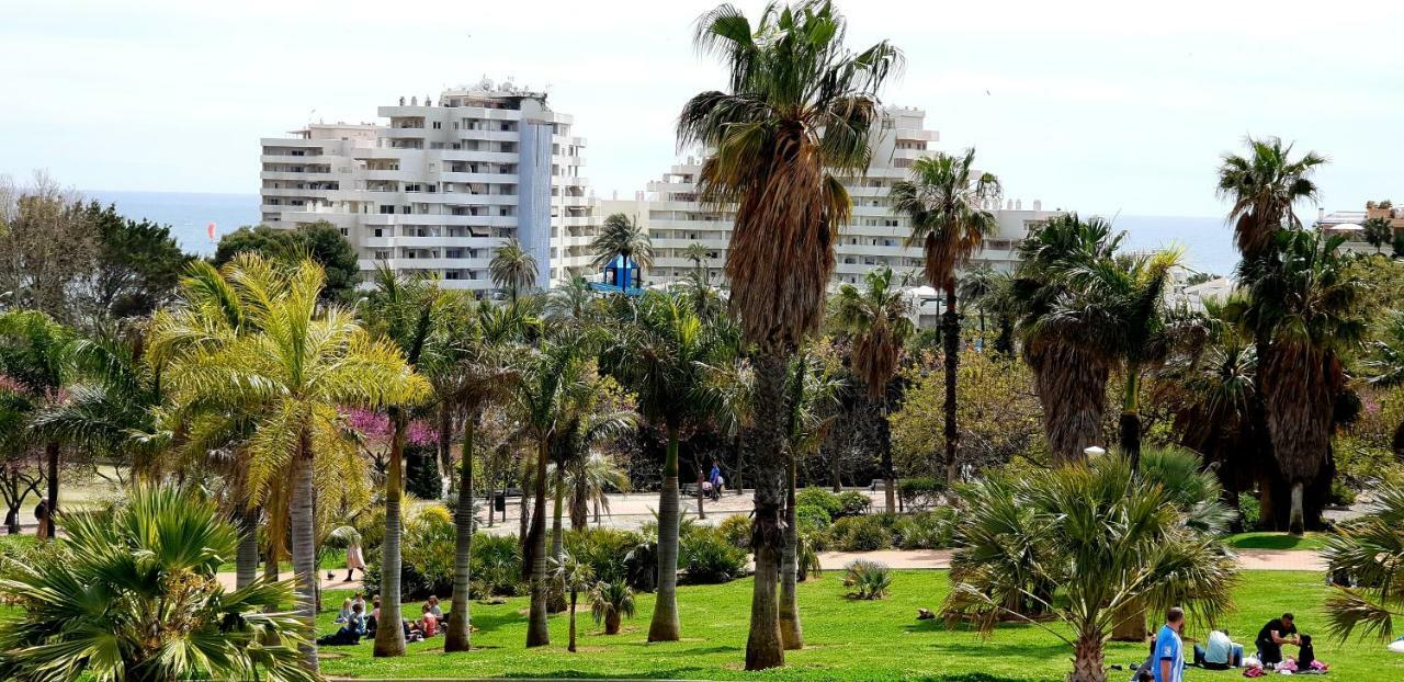 El Estudio De La Playa Benalbeach Holidays Deluxe Benalmádena Exteriér fotografie