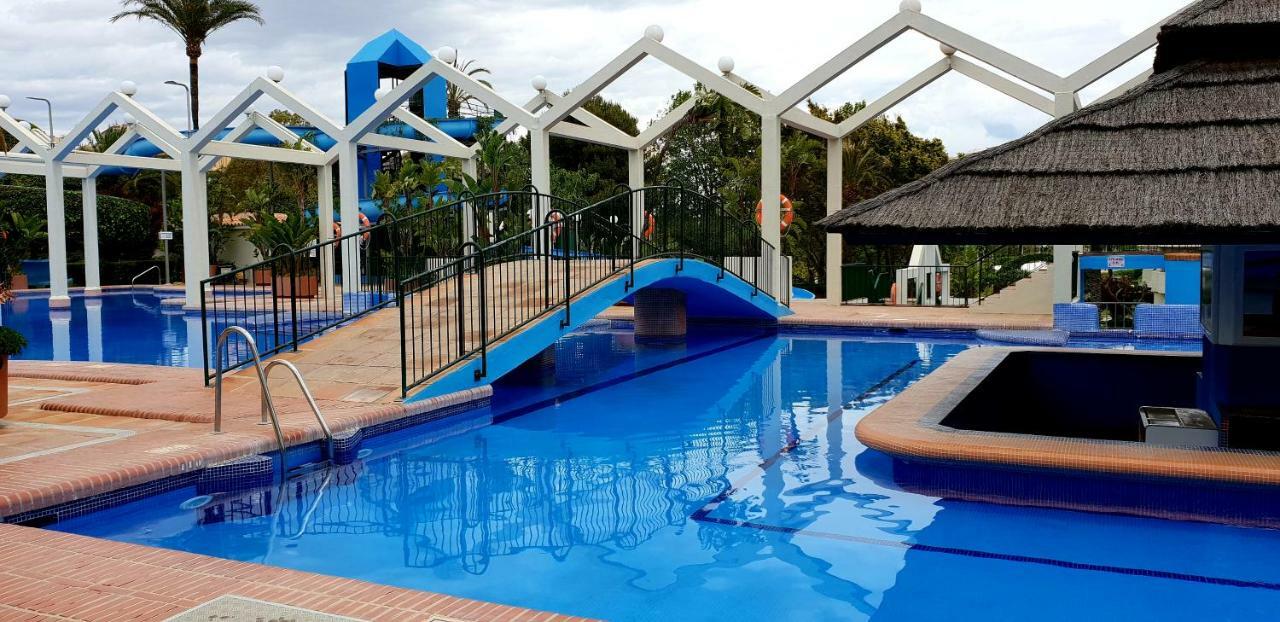 El Estudio De La Playa Benalbeach Holidays Deluxe Benalmádena Exteriér fotografie