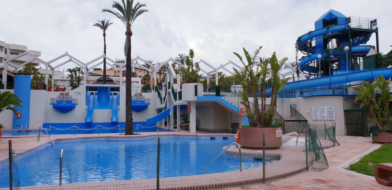 El Estudio De La Playa Benalbeach Holidays Deluxe Benalmádena Exteriér fotografie