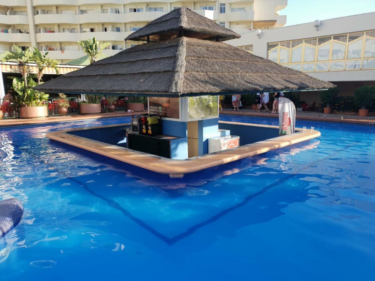 El Estudio De La Playa Benalbeach Holidays Deluxe Benalmádena Exteriér fotografie