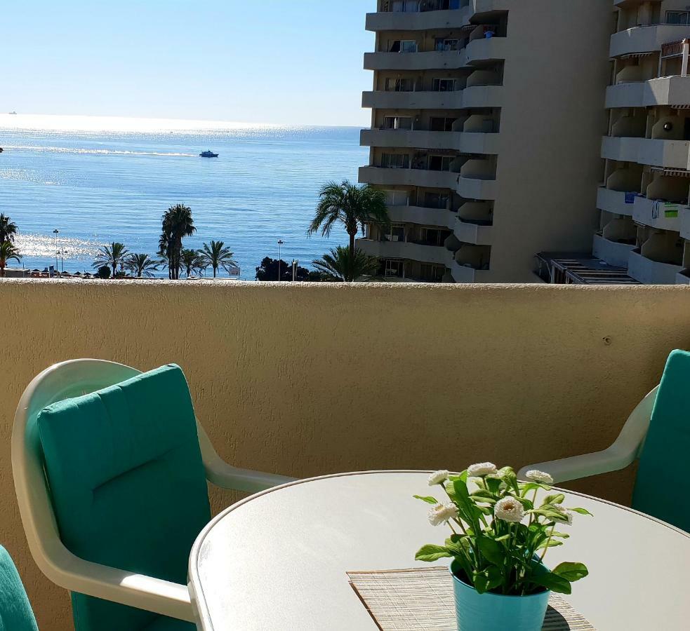 El Estudio De La Playa Benalbeach Holidays Deluxe Benalmádena Exteriér fotografie